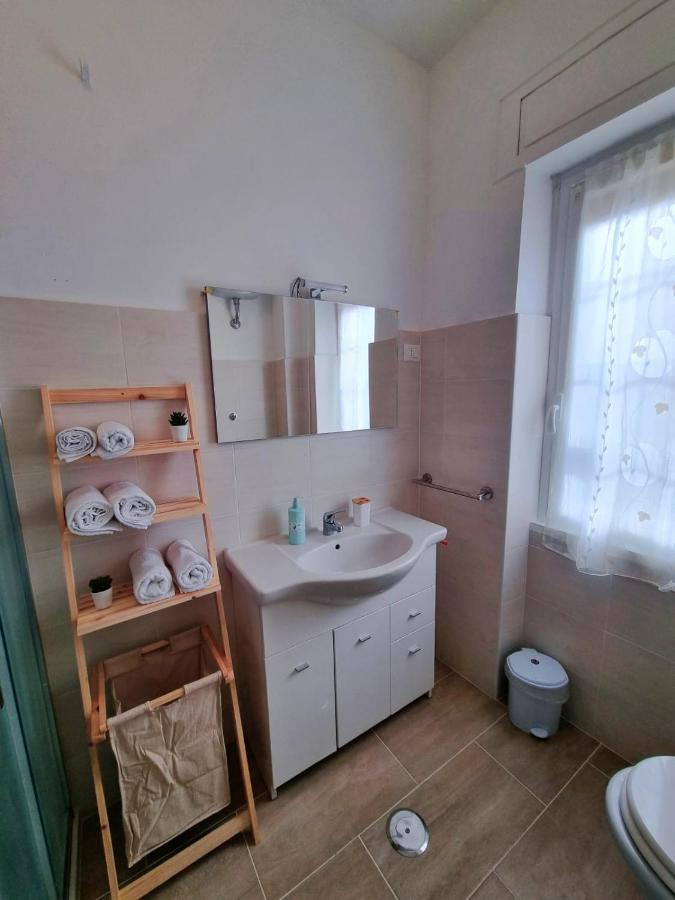 Ferienwohnung Attico Con Terrazzo Relax Ladispoli Exterior foto